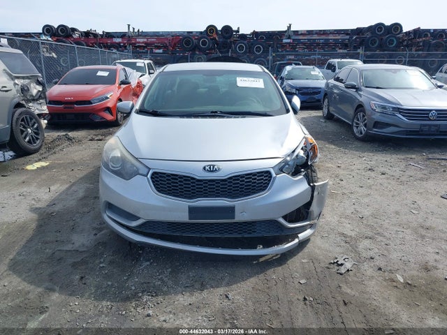 KNAFK4A61G5533399 KIA FORTE LX