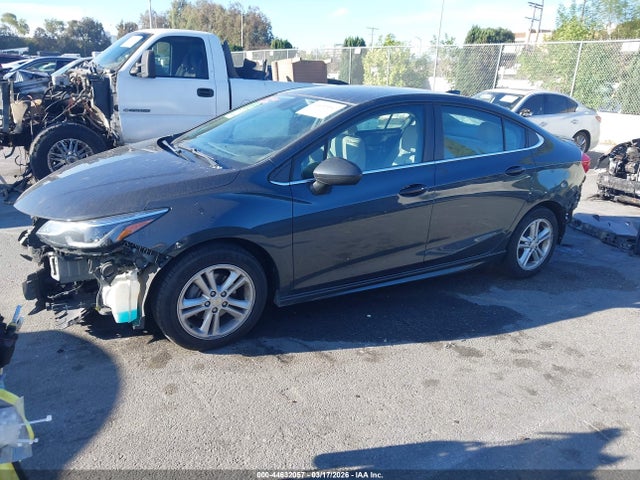 1G1BE5SM5H7194852 Chevrolet Cruze Lt Auto