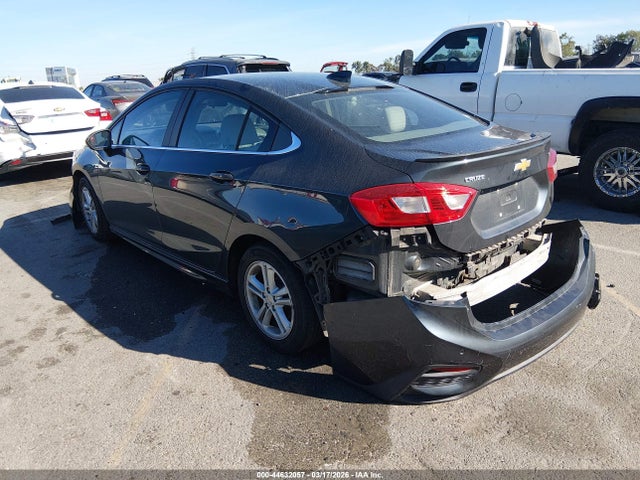1G1BE5SM5H7194852 Chevrolet Cruze Lt Auto
