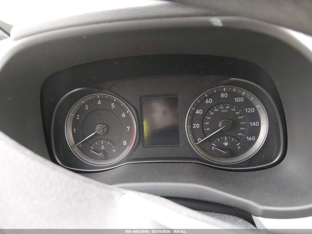 Продаж на аукціоні авто 2019 Hyundai Kona Se, vin: KM8K1CAA1KU301673, номер лоту: 44632058