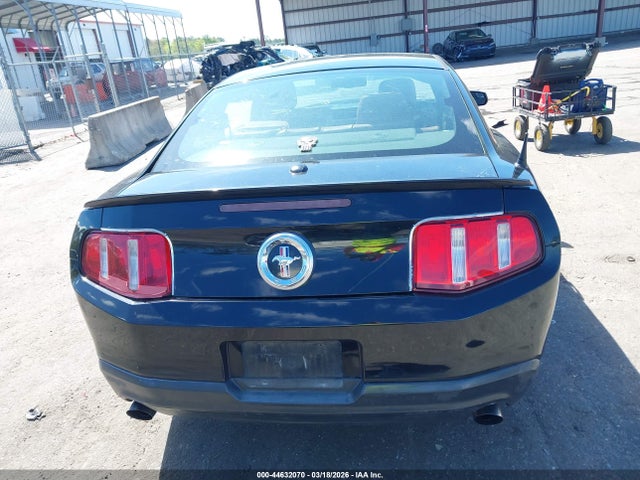 2012 Ford Mustang V6 Premium მანქანა იყიდება აუქციონზე, vin: 1ZVBP8AM6C5274618, აუქციონის ნომერი: 44632070