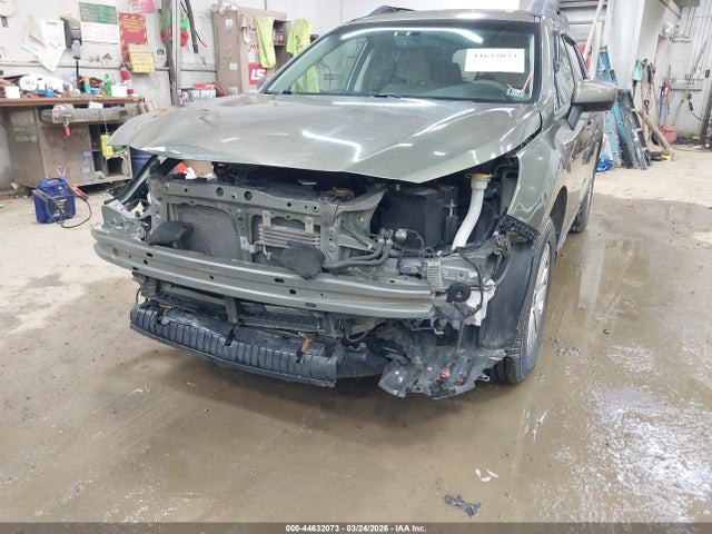 Aukcja sprzedaży 2017 Subaru Outback 2.5i Premium, vin: 4S4BSACC6H3227424, numer aukcji: 44632073