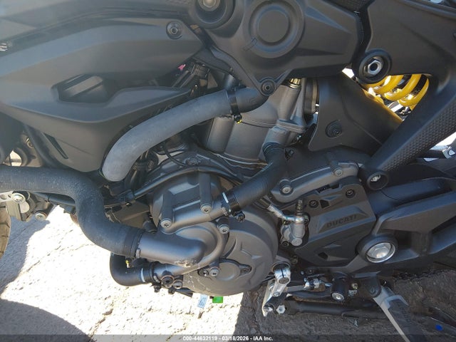 Ducati Monster 2025 ZDMMAMDT3SB009703 Image 9