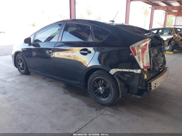Toyota Prius Four 2015 JTDKN3DU4F1924050 Image 3