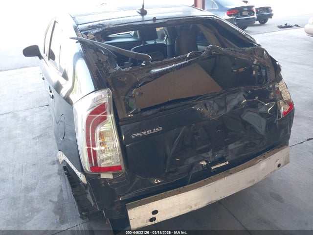 Toyota Prius Four 2015 JTDKN3DU4F1924050 Image 6
