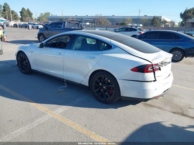 2014 TESLA MODEL S 5YJSA1H11EFP56129 Photo 2