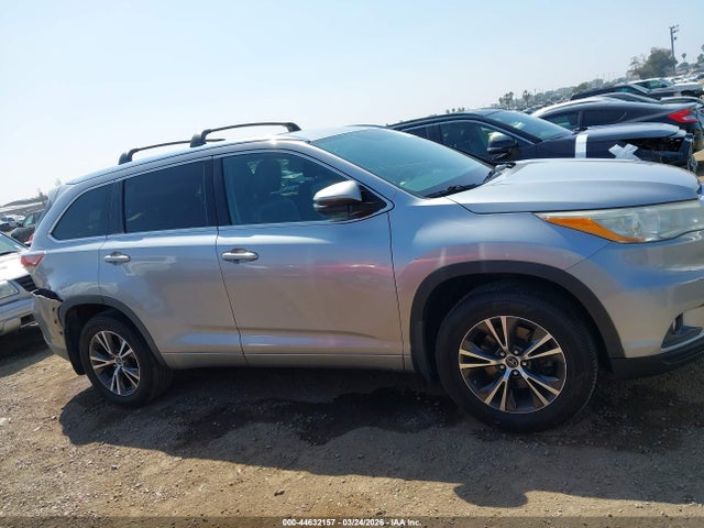 5TDKKRFH0GS176140 Toyota Highlander Xle V6