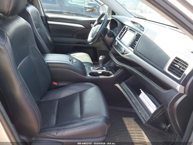 5TDKKRFH0GS176140 Toyota Highlander Xle V6