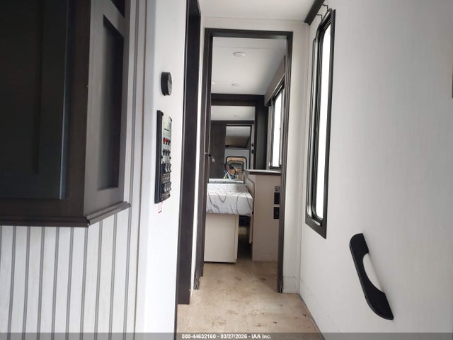 Продаж на аукціоні авто 2026 Forest River Sabre 36dbb, vin: 5ZT3SR1B8T6117174, номер лоту: 44632160