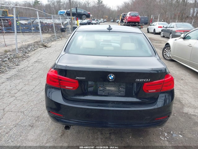 Aukcja sprzedaży 2018 Bmw 320i Xdrive, vin: WBA8E5G59JNV03143, numer aukcji: 44632167