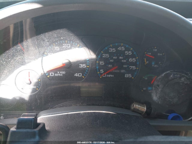 44632176 :رقم المزاد ، 1HTMMAAM34H662677 vin ، 2004 International 4000 4300 مزاد بيع
