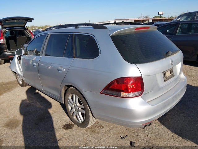 Aukcja sprzedaży 2014 Volkswagen Jetta Sportwagen 2.0l Tdi, vin: 3VWPL7AJ2EM621098, numer aukcji: 44632193