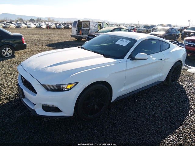 Ford Mustang V6 2015 1FA6P8AM2F5359146 Image 2