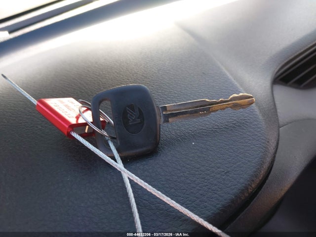 Toyota YARIS L 2015 VNKKTUD32FA033992 Image 11