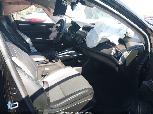 44632207 :رقم المزاد ، JHMZC5F1XJC017690 vin ، 2018 Honda Clarity Plug-in Hybrid مزاد بيع