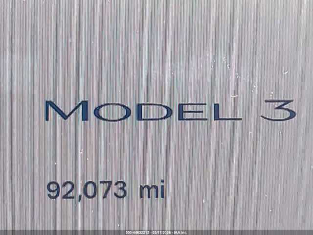 2022 Tesla Model 3 Rear-wheel Drive მანქანა იყიდება აუქციონზე, vin: 5YJ3E1EA0NF369939, აუქციონის ნომერი: 44632212