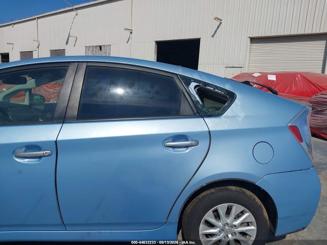 Toyota Prius Plug-in Advanced 2015 JTDKN3DP0F3069703 Image 6