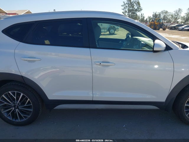 KM8J33AL3MU322440 Hyundai TUCSON SEL