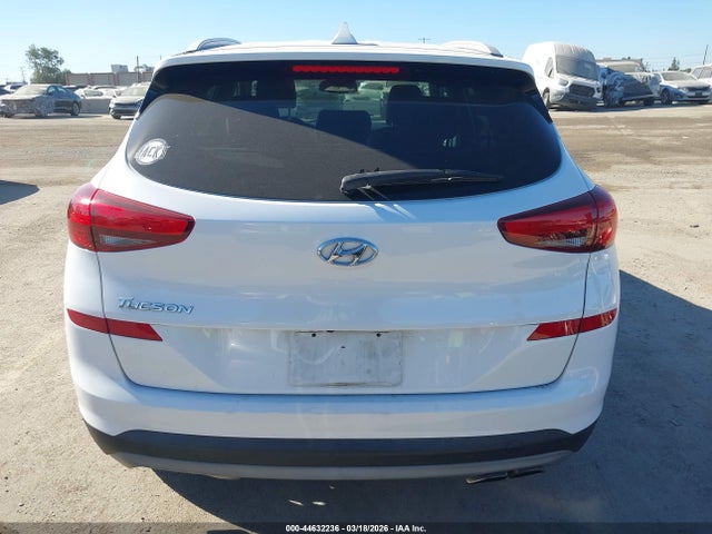 KM8J33AL3MU322440 Hyundai TUCSON SEL