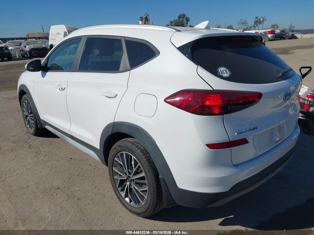 KM8J33AL3MU322440 Hyundai TUCSON SEL