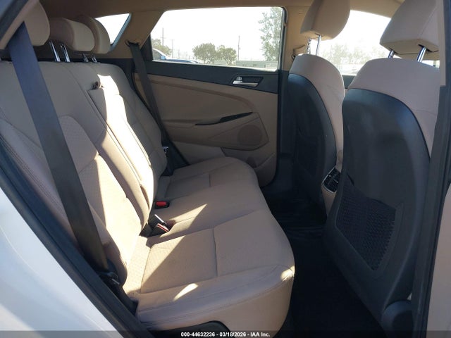 KM8J33AL3MU322440 Hyundai TUCSON SEL