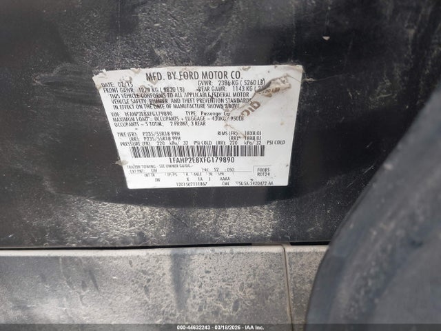 44632243 :رقم المزاد ، 1FAHP2E8XFG179890 vin ، 2015 Ford Taurus Sel مزاد بيع