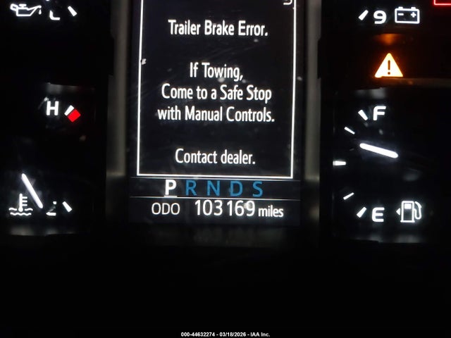 5TFUW5F13JX714548 Toyota Tundra Sr5 5.7l V8