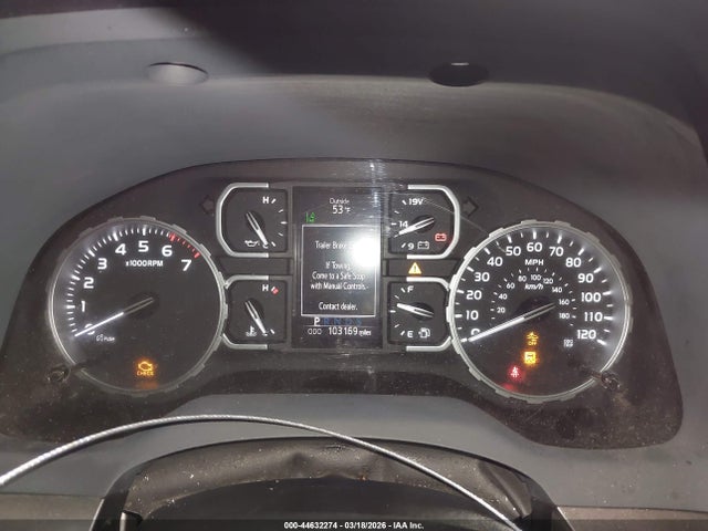 5TFUW5F13JX714548 Toyota Tundra Sr5 5.7l V8