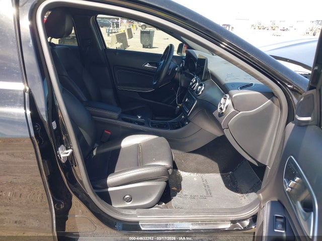 2018 Mercedes-benz Gla 250 4matic მანქანა იყიდება აუქციონზე, vin: WDCTG4GB0JJ427241, აუქციონის ნომერი: 44632282