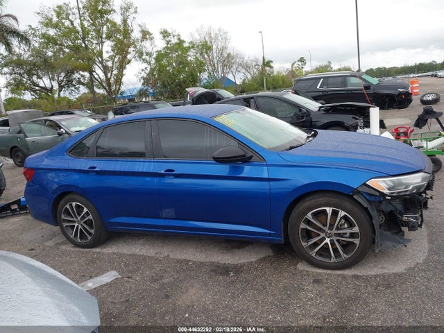Aukcja sprzedaży 2022 Volkswagen Jetta 1.5t Sport, vin: 3VWBM7BU0NM019039, numer aukcji: 44632292