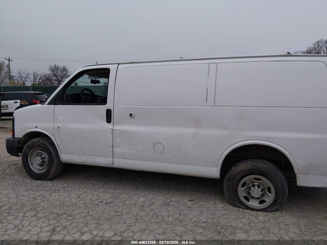 Aukcja sprzedaży 2015 Chevrolet Express 2500 Work Van, vin: 1GCWGFCF6F1220741, numer aukcji: 44632306