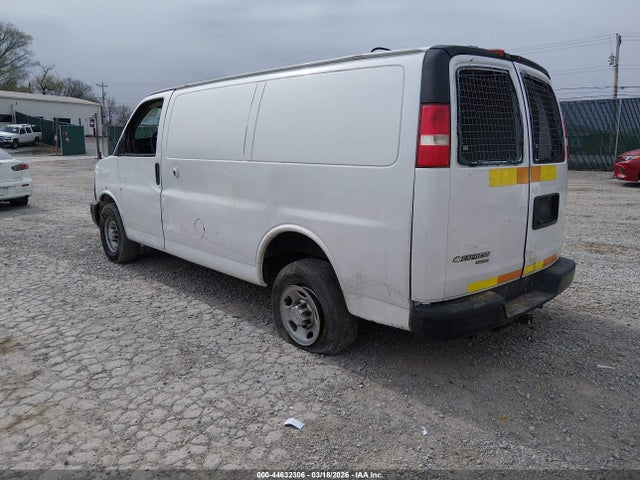 Aukcja sprzedaży 2015 Chevrolet Express 2500 Work Van, vin: 1GCWGFCF6F1220741, numer aukcji: 44632306