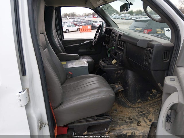 Aukcja sprzedaży 2015 Chevrolet Express 2500 Work Van, vin: 1GCWGFCF6F1220741, numer aukcji: 44632306