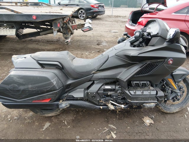 JH2SC7946SK700070 Honda Gl1800 B