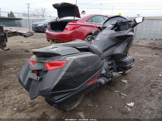 JH2SC7946SK700070 Honda Gl1800 B