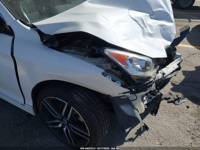 1HGCR2F68GA071060 Honda Accord Sport