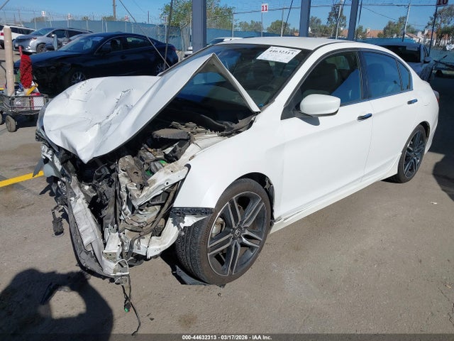 2016 HONDA ACCORD 1HGCR2F68GA071060 Photo 1