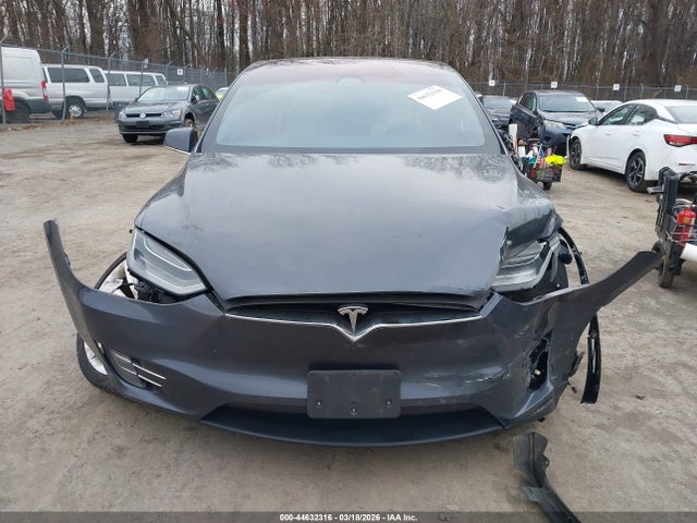 44632316 :رقم المزاد ، 5YJXCBE24JF140809 vin ، 2018 Tesla Model X 100d/75d/p100d مزاد بيع
