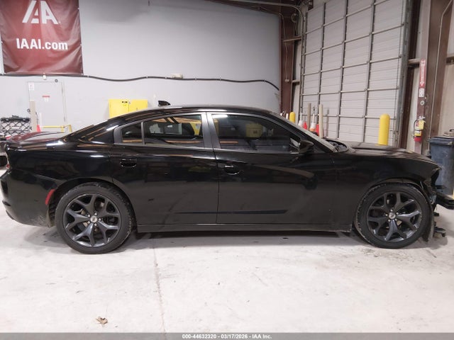 44632320 :رقم المزاد ، 2C3CDXBG2KH564417 vin ، 2019 Dodge Charger Sxt Rwd مزاد بيع