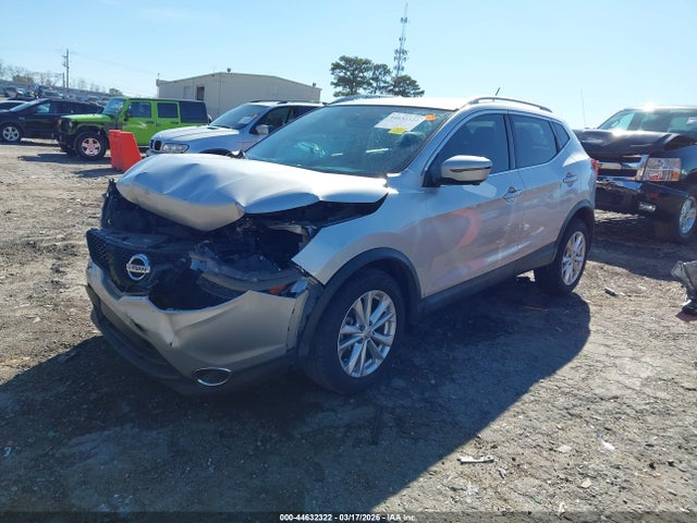 2018 NISSAN ROGUE SPORT JN1BJ1CP2JW105922 Photo 1