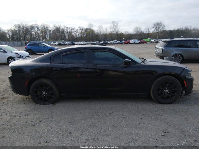Продажа на аукционе авто 2015 Dodge Charger Se, vin: 2C3CDXFG1FH863736, номер лота: 44632343