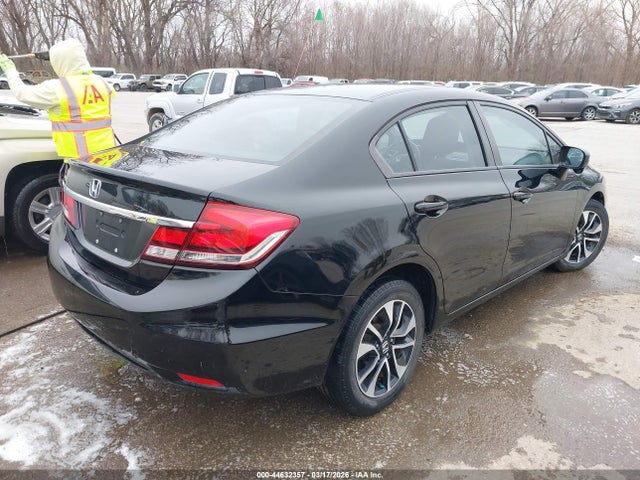 2015 HONDA CIVIC 19XFB2F81FE052461 Photo 3
