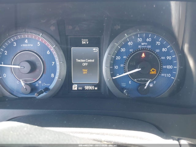 5TDYK3DC3GS714537 Toyota Sienna Xle 8 Passenger