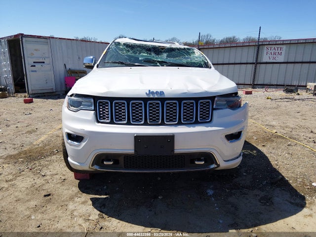 1C4RJFCGXHC755165 Jeep Grand Cherokee Overland 4x4