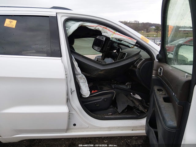 1C4RJFCGXHC755165 Jeep Grand Cherokee Overland 4x4