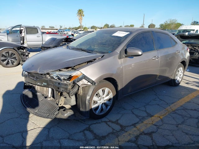 Toyota COROLLA LE 2015 5YFBURHE5FP194508 Image 2