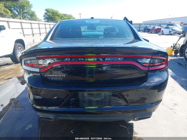 44632425 :رقم المزاد ، 2C3CDXBG6FH725230 vin ، 2015 Dodge Charger Se مزاد بيع