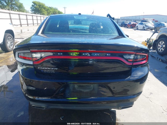 44632425 :رقم المزاد ، 2C3CDXBG6FH725230 vin ، 2015 Dodge Charger Se مزاد بيع