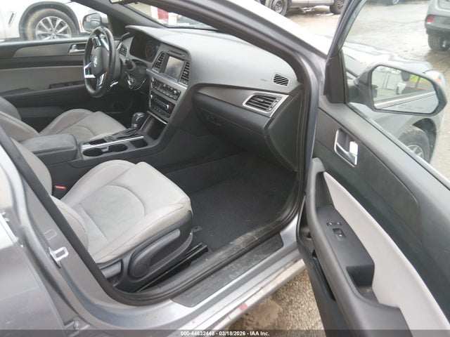 44632448 :رقم المزاد ، 5NPE34AB4HH555486 vin ، 2017 Hyundai Sonata Sport 2.0t مزاد بيع