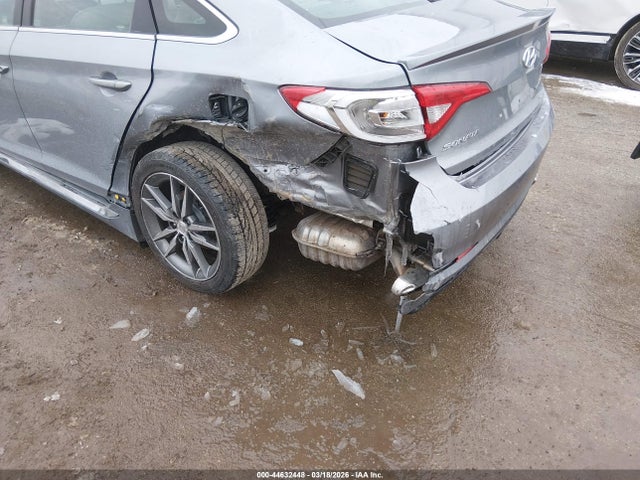 44632448 :رقم المزاد ، 5NPE34AB4HH555486 vin ، 2017 Hyundai Sonata Sport 2.0t مزاد بيع